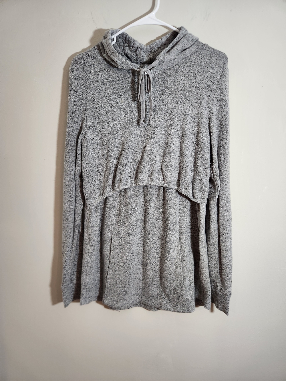 Latched Mama Hooded Soft Knit Pullover Breastfeeding Nursing Heathered Gray